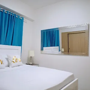 Elegant And Confortable Close To Apartamento